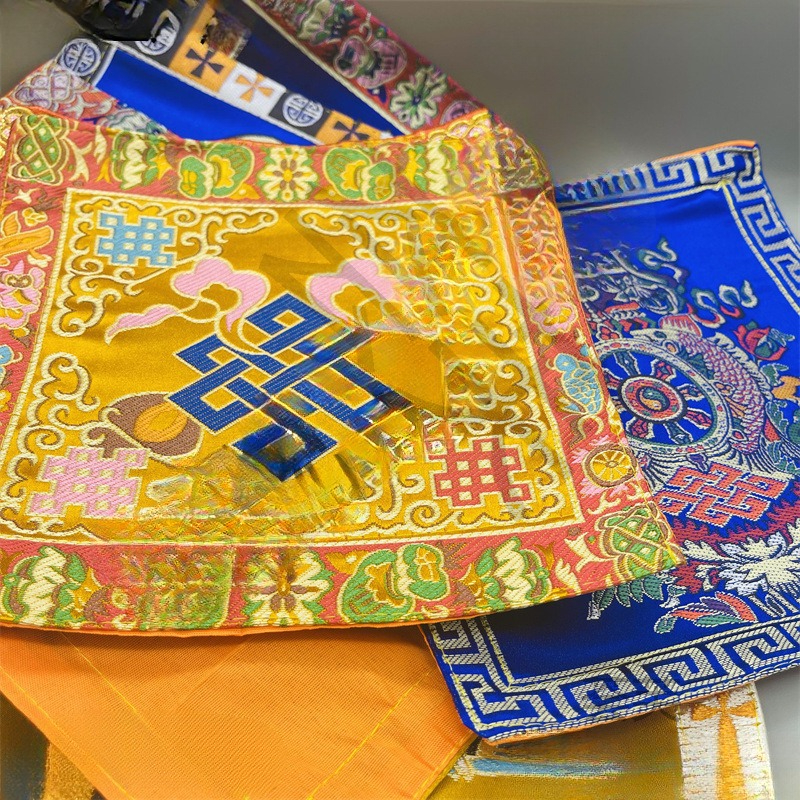 Decorative Throw Pillow - Tibetan-style Buddhist Hall Decoration Auspicious Vajra