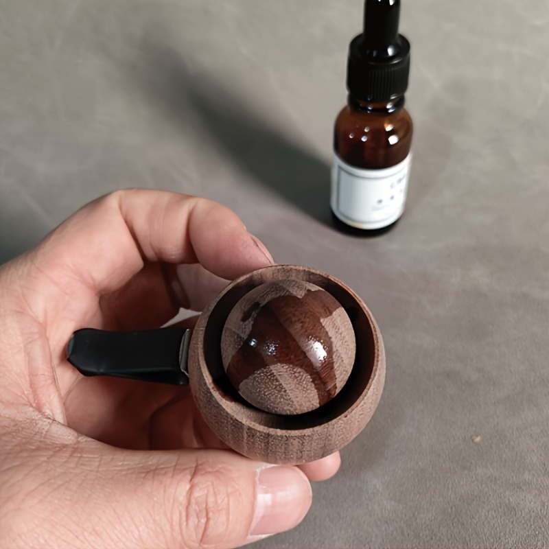 Wooden Car Home Essential Oil  - مراجعة Home Decor Essentials وسعره