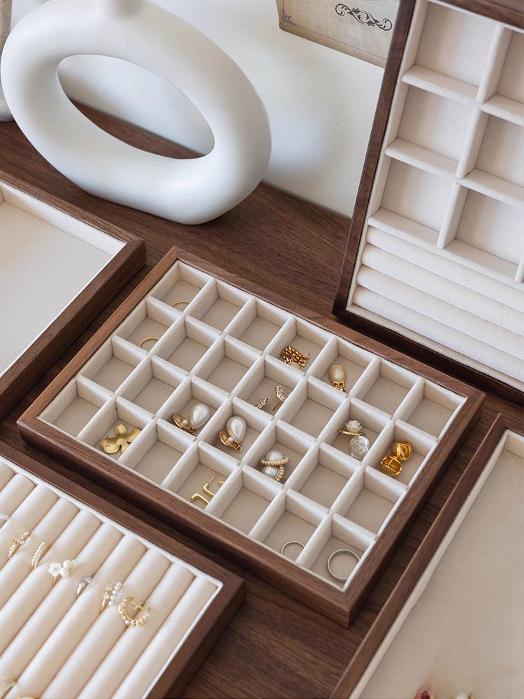 Modern Simplici Wooden Jewelry - مراجعة Home Decor Brand وسعره