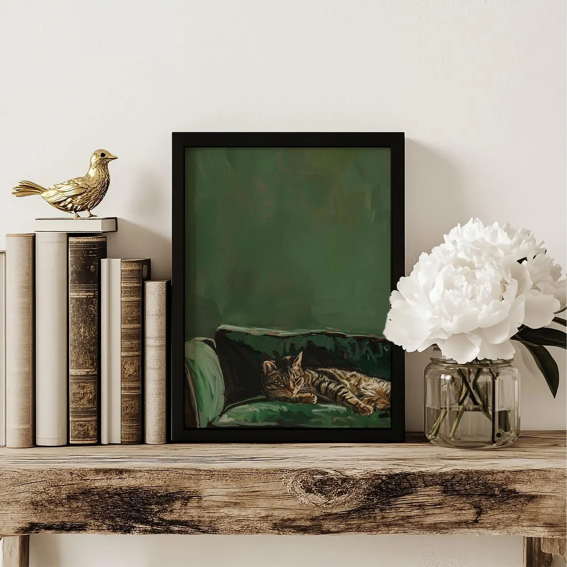 Sleepy Tabby Cat Art Print: Gr - مراجعة Home Decor Green وسعره