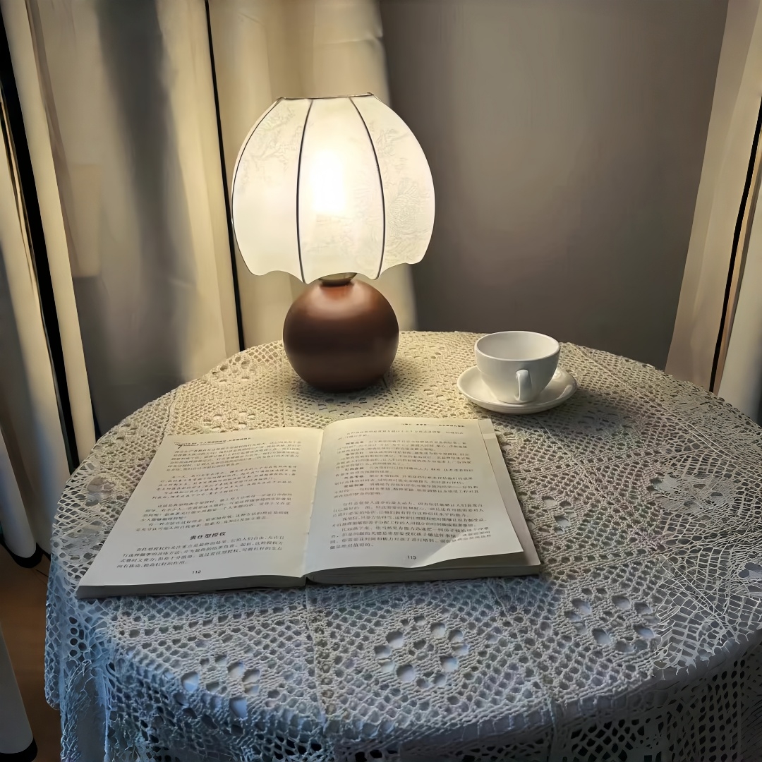 Vintage floral table lamp, med - مراجعة Home Decor Room وسعره