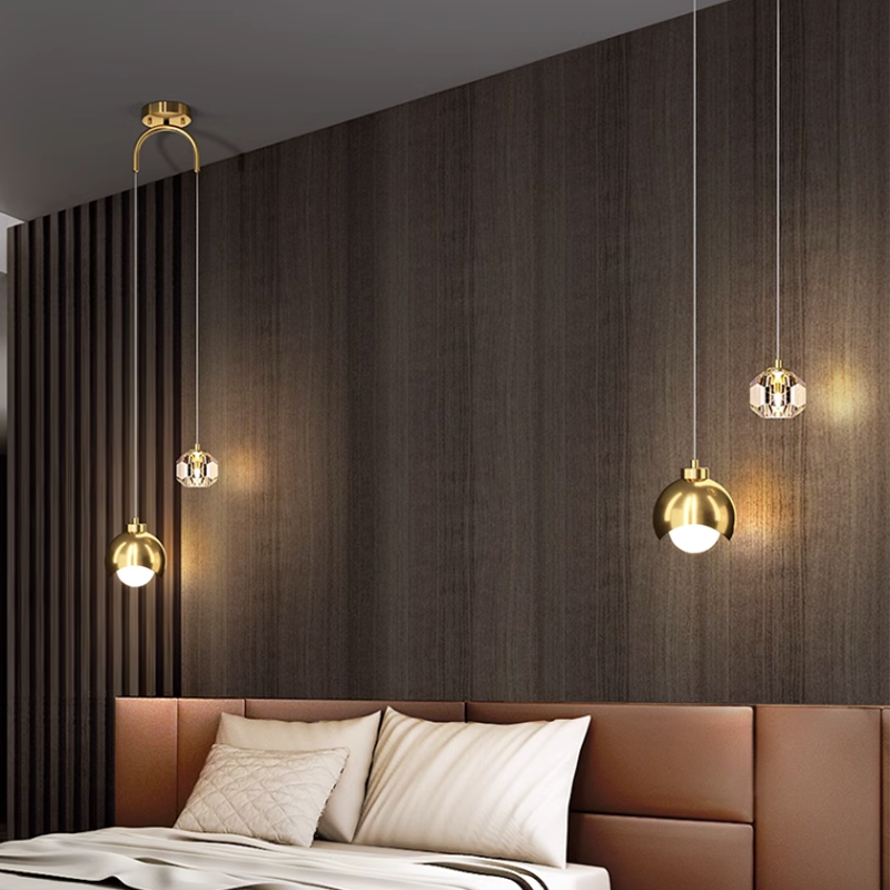 Nordic 24W Crystal Ball Bedsid - مراجعة Hanging Moon Lamp وسعره