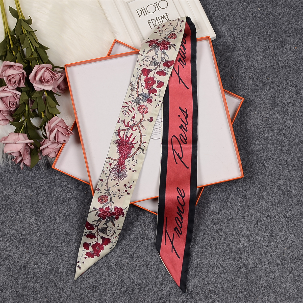 Flower Room Parrot Brand Scarf - مراجعة Home Decor Brand وسعره